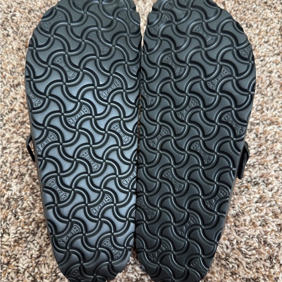 Birkenstock Boston Black Clogs - Picture 3 of 4